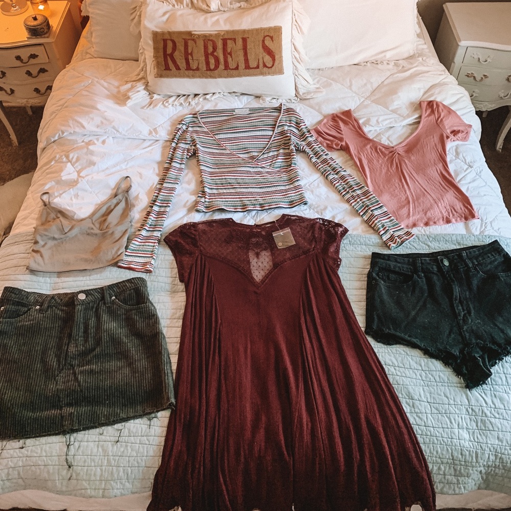 URBAN OUTFITTERS CLOSET CLEAN-OUT!